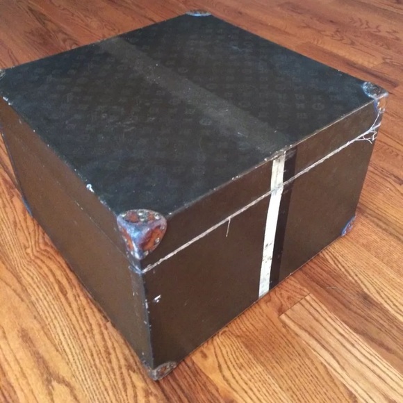 SOLD Louis Vuitton Trunk Steamer Monogram Hat Box - Picture 2 of 8
